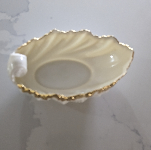 Lenox scallop edge bowl - Picture 4 of 8